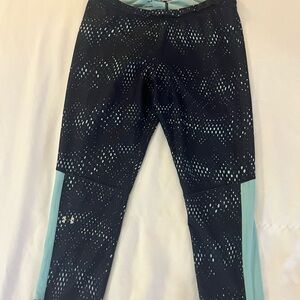 Under Armour Navy and Teal Compression Leggings